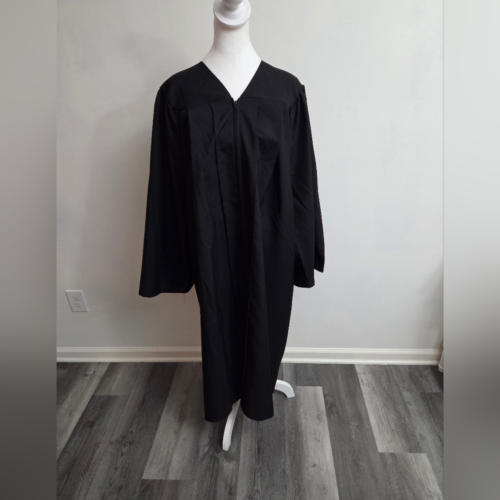 Black Graduation Gown - Halloween Costume Robe sz. Medium